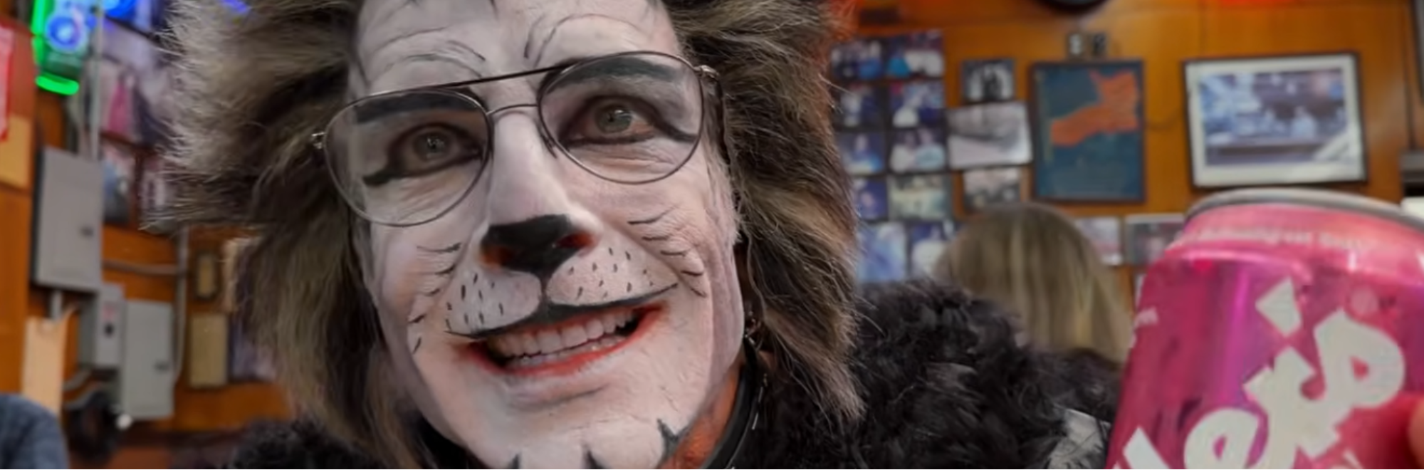 Ben Stiller brings catty humour to cult New York deli