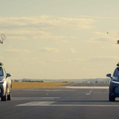 British tennis stars beat moving car tennis rally record