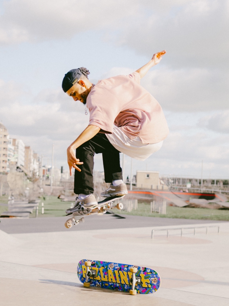 Indie studio Wonderful Things launches campaign to promote Rizla and Laine limited edition collab collection, RIZLAINE+