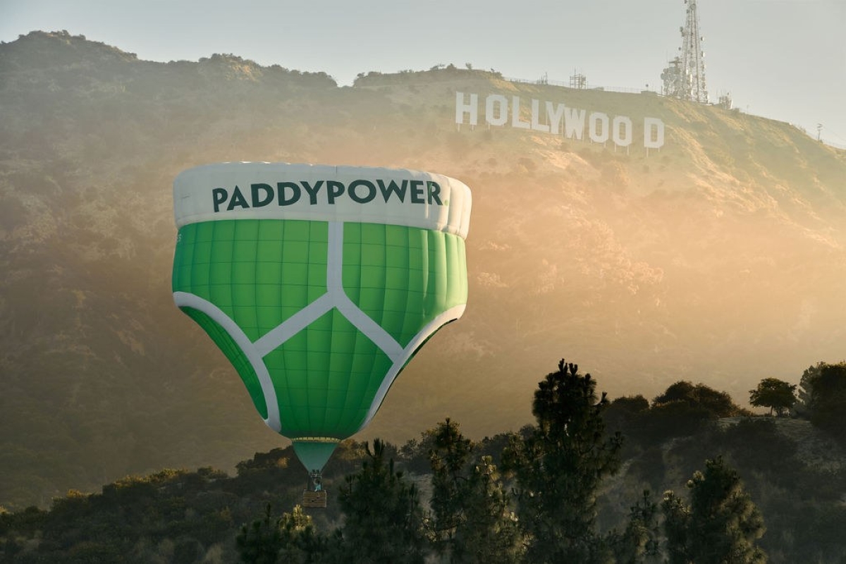 PP Balloon Hollywood Sign 78