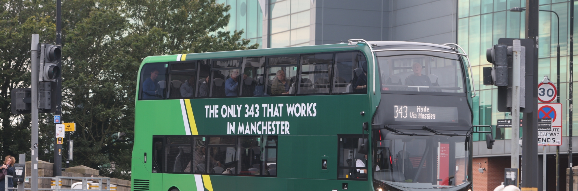 Paddy Power bus takes dig at Manchester United’s questionable tactics