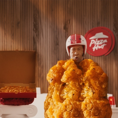 Pizza Hut and KFC come together in an attempt to break the internet