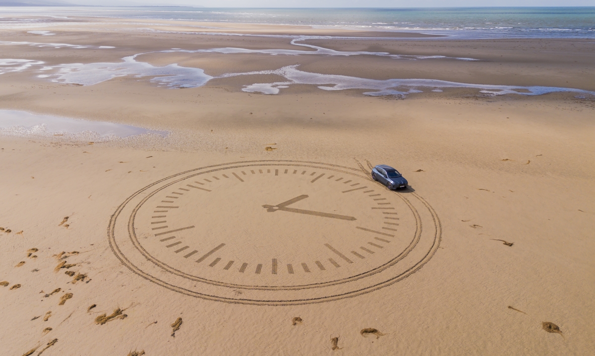 Pin Pep BMW Sand Drawing AD 020