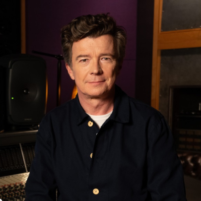 Rick Astley sings his misheard song lyrics for Specsavers