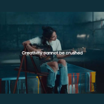 Samsung ‘crushes’ the competition by mocking Apple