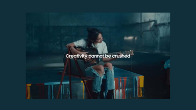 Up Next: Samsung ‘crushes’ the competition by mocking Apple