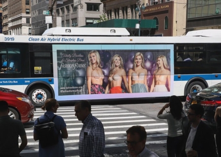 Fashion Forms Bus Ad