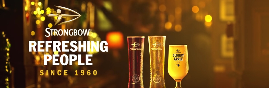 Strongbow takes us down the pub for a good, old sing-along