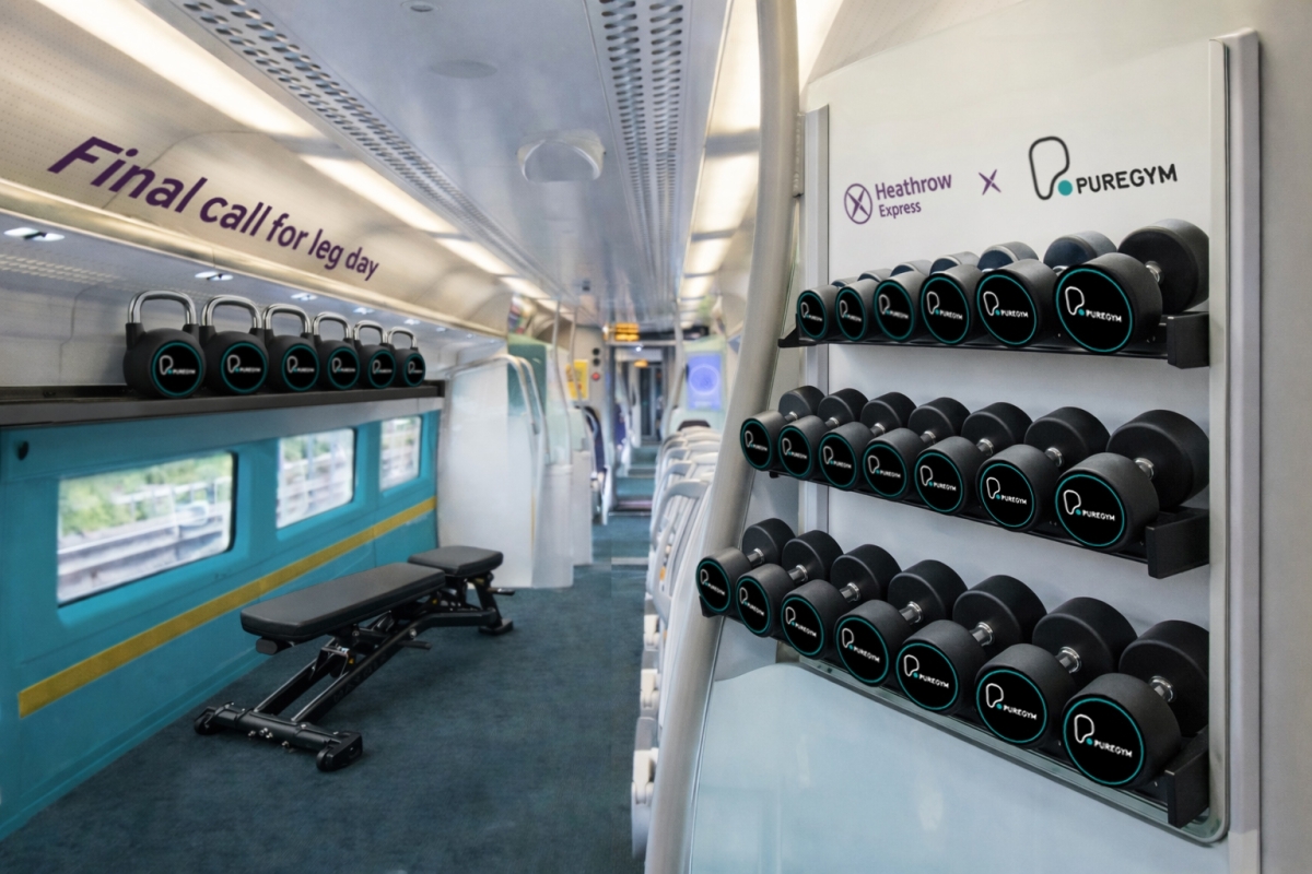 12463 Heathrow HEX April Fools90