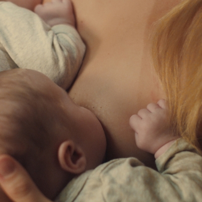 Tommee Tippee launches global campaign to empower mothers to feed the way that works for them
